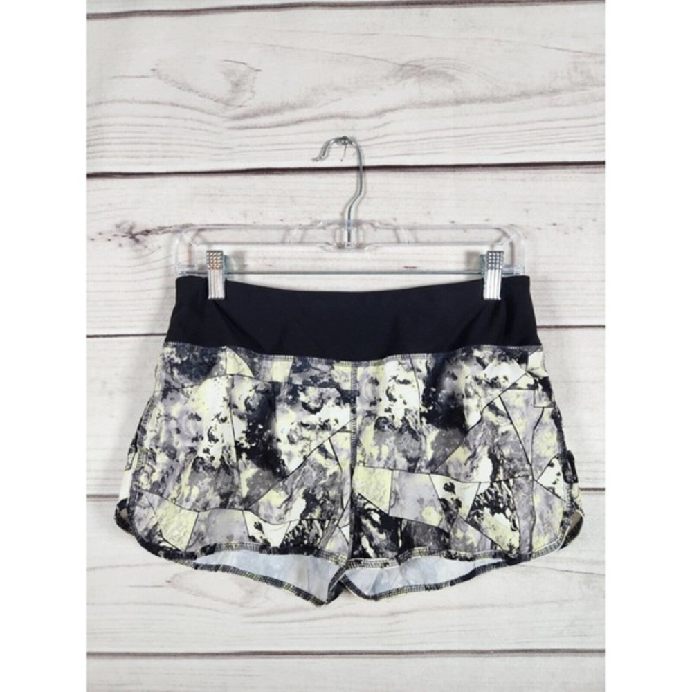Ideology Women's Performance Prismatic Power Stone Geometric Shorts‎ Size S